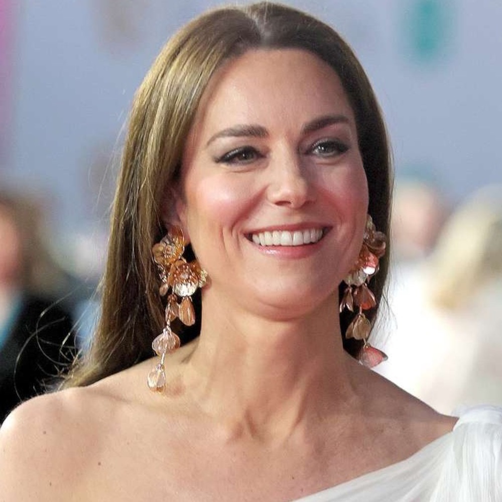 ZARA Cascading Flowers Princess Kate Statement Earrings Goldtone